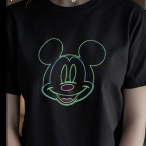Disney Mickey Mouse Neon Outline Graphic T Shirt Black Short Sleeve Size Large